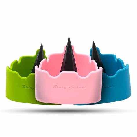 BLAZY SUSAN SILICONE ASHTRAY